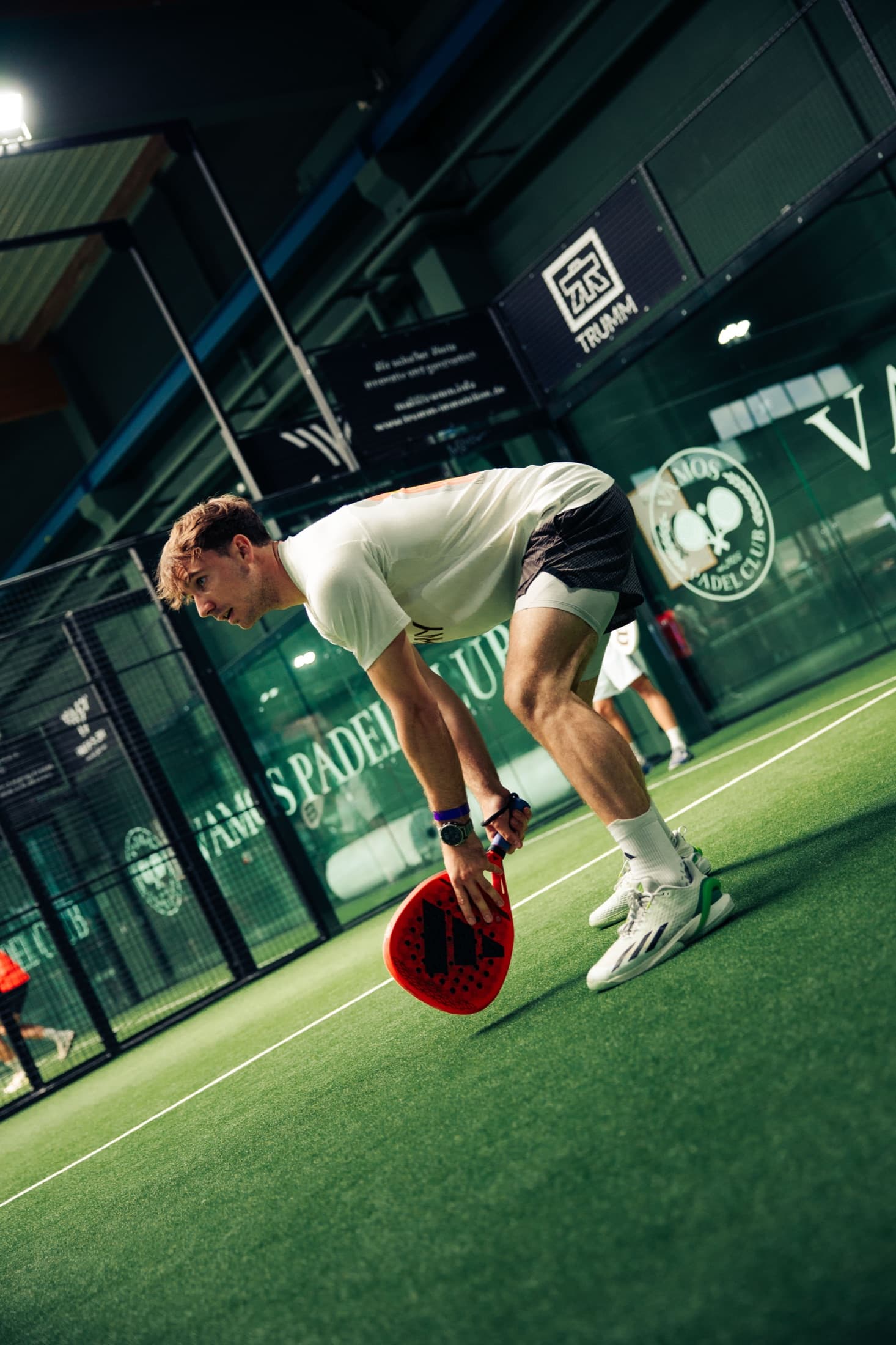 Actionaufnahme beim Padel